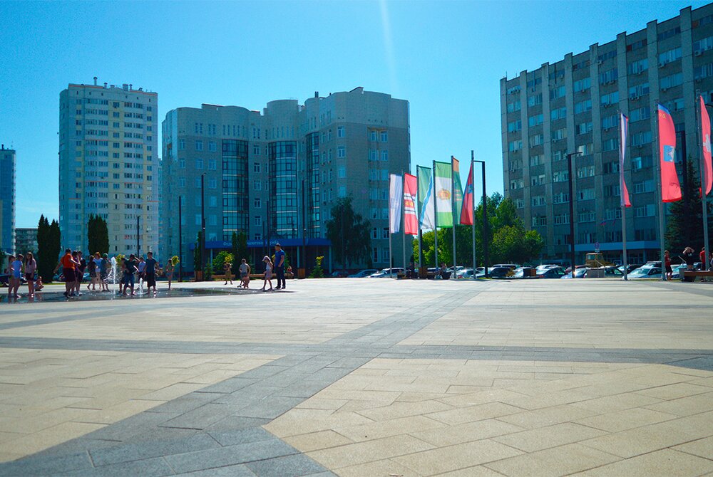 Парк Плейс белый, черный native