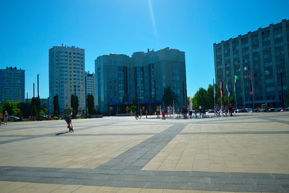 Парк Плейс белый, черный native